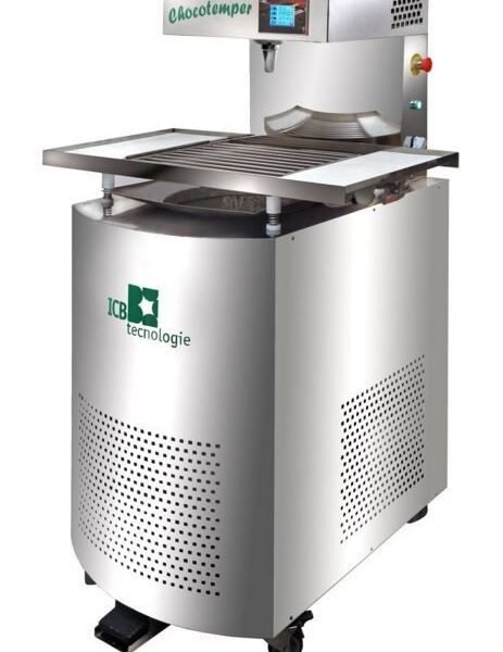 Temperiermaschine – 24 kg temperierte Schokolade – 400 V – 620 x 900 x 1540 (H) mm